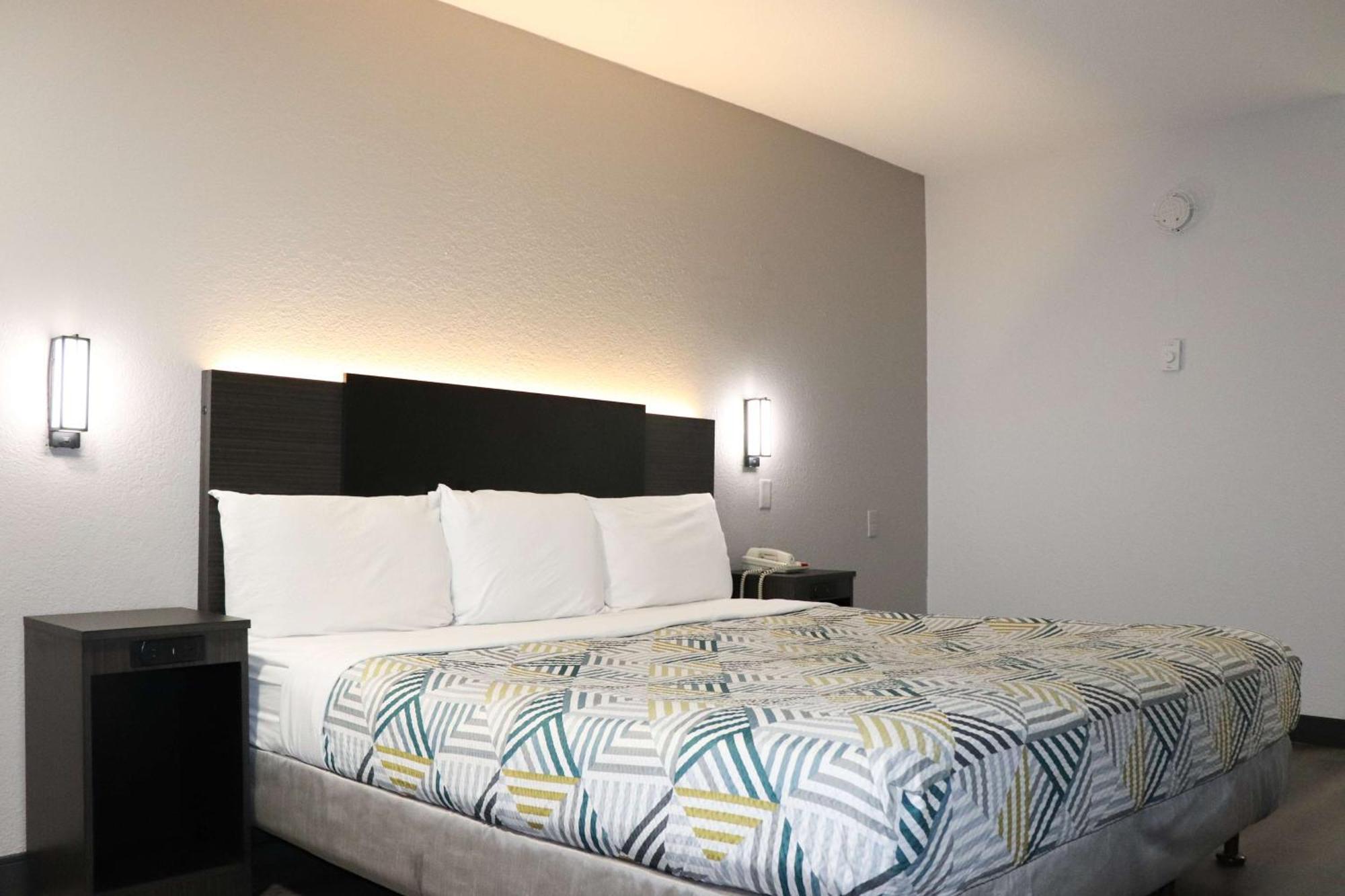 Hotel 6-birmingham, Al